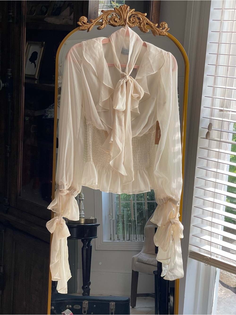 Few Moda x Greta Louise Tomé NWT Paris Sheer Ivory Tie-Neck Ruffle Blouse